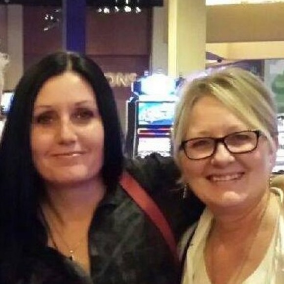 Meet your Posher, Shannon - Picture 1 of 1